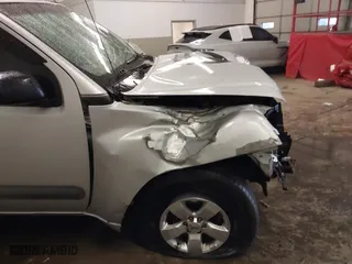 2011 Nissan Xterra Pro-4X with VIN 5N1AN0NW5BC523207, listed as a IAAI auction lot 41485885 with 167,577 mi miles. Bid and sale history available at carsss.com. Image 13.