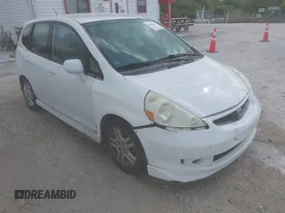 2007 Honda Fit Sport with VIN JHMGD38667S049679, listed as a IAAI auction lot 41960652 with 349,169 mi miles. Bid and sale history available at carsss.com. Image 6.