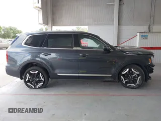 2023 Kia Telluride S with VIN 5XYP6DGC7PG405488, listed as a IAAI auction lot 42135176 with 16,799 mi miles and . Bid and sale history available at DreamBid. Image 13.