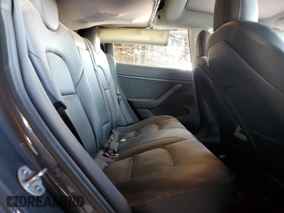 2023 Tesla Model 3 z VIN 5YJ3E1EA5PF449997, wystawiony jako Copart lot #63079275 z przebiegiem 29 629 mil mil oraz Nie do naprawy • Non repairable. Historia ofert i sprzedaży dostępna na DreamBid. Obrazek 10.