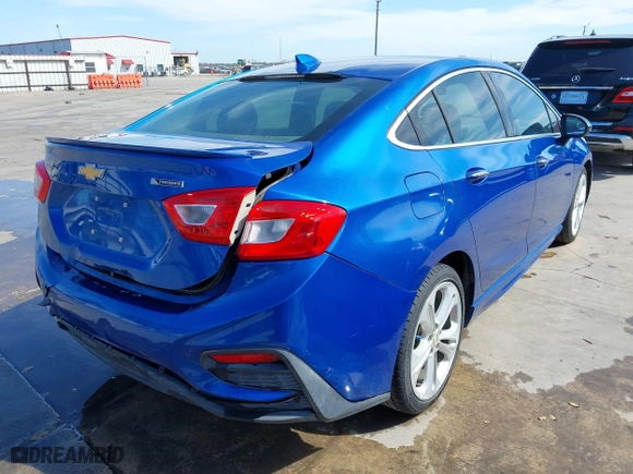 2016 Chevrolet Cruze Premier with VIN 1G1BG5SM0G7319930, listed as a IAAI auction lot 41640635 with 92,145 mi miles. Bid and sale history available at carsss.com. Image 4.