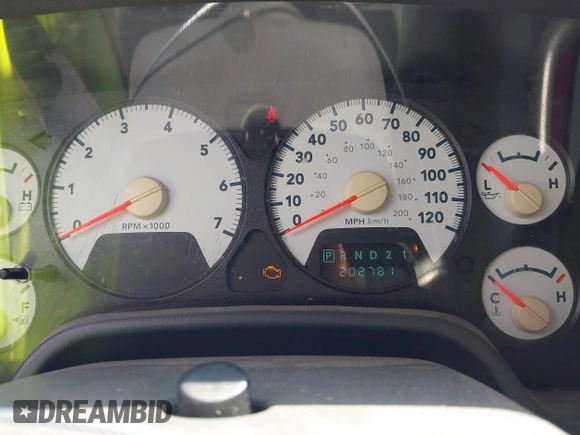 2007 Dodge 1500 SLT with VIN 1D7HA16PX7J579891, listed as a IAAI auction lot 42030399 with 202,781 mi miles and . Bid and sale history available at DreamBid. Image 7.