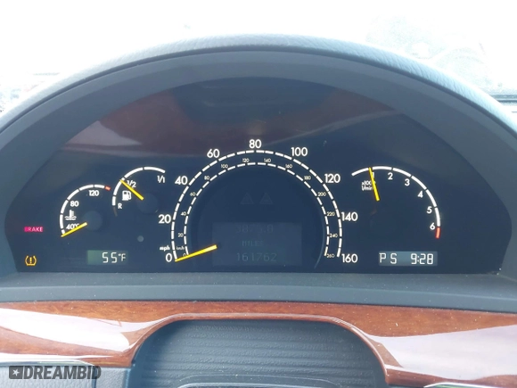 2006 Mercedes-Benz S-Class 3.7L with VIN WDBNF67JX6A473072, listed as a IAAI auction lot 41495486 with 161,762 mi miles. Bid and sale history available at carsss.com. Image 7.