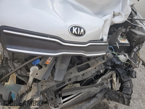 2018 Kia Soul with VIN KNDJN2A23J7547340, listed as a Copart auction lot 85304964 with 73,228 mi miles and Salvage Title. Bid and sale history available at carsss.com. Image 11.