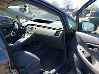 2011 Toyota Prius I with VIN JTDKN3DUXB1412190, listed as a IAAI auction lot 42019355 with 249,357 mi miles and . Bid and sale history available at DreamBid. Image 5.