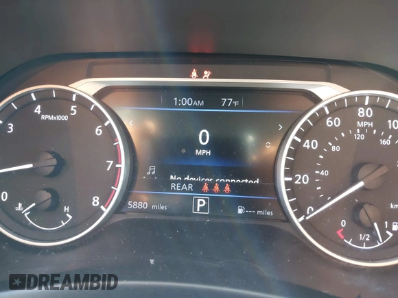 2024 Nissan Sentra SR with VIN 3N1AB8DV8RY262356, listed as a IAAI auction lot 41104932 with 5,880 mi miles and . Bid and sale history available at DreamBid. Image 7.