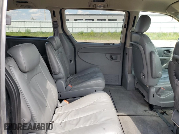 2005 Dodge Caravan SXT with VIN 2D4GP44L95R424704, listed as a Copart auction lot 61243925 with 190,608 mi miles and Salvage title. Bid and sale history available at DreamBid. Image 11.