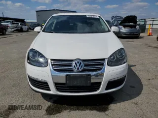 2010 Volkswagen Jetta Limited Edition с VIN 3VWRZ7AJ1AM109768, выставлен на аукционе Copart как лот 54629555 с пробегом 109 339 миль миль и Списание • Salvage title. История ставок и продаж доступна на DreamBid. Изображение 5.