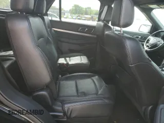 2018 Ford Explorer XLT z VIN 1FM5K7D88JGB97285, wystawiony jako Copart lot #53915735 z przebiegiem 116 397 mil mil oraz Czysty tytuł • Clean title. Historia ofert i sprzedaży dostępna na DreamBid. Obrazek 11.