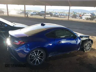 2024 Toyota GR86 with VIN JF1ZNBB18R9751730, listed as a IAAI auction lot 41424222 with 16,459 mi miles. Bid and sale history available at carsss.com. Image 12.