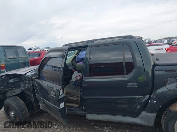 2004 Ford Explorer Sport Trac XLS с VIN 1FMZU67K84UB98360, выставлен на аукционе IAAI как лот 41558930 с пробегом Не указан миль и . История ставок и продаж доступна на DreamBid. Изображение 14.