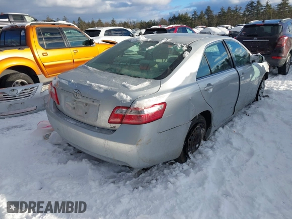 2007 Toyota Camry CE z VIN 4T1BE46K97U048329, wystawiony jako IAAI lot #41548552 z przebiegiem 126 825 mil mil oraz . Historia ofert i sprzedaży dostępna na DreamBid. Obrazek 4.
