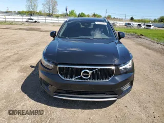 2019 Volvo XC40 Momentum z VIN YV4162XZ3K2009069, wystawiony jako Copart lot #56486375 z przebiegiem 89 718 mil mil oraz Szkoda całkowita • Salvage title. Historia ofert i sprzedaży dostępna na DreamBid. Obrazek 5.