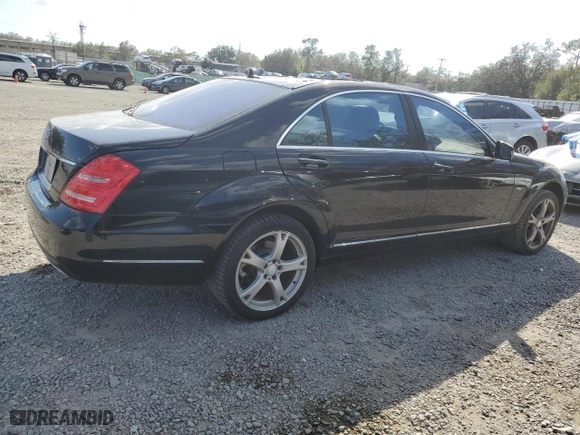 2012 Mercedes-Benz S-Class S 550 with VIN WDDNG7DB7CA430571, listed as a Copart auction lot 44292605 with 134,605 mi miles and Salvage Title. Bid and sale history available at carsss.com. Image 3.