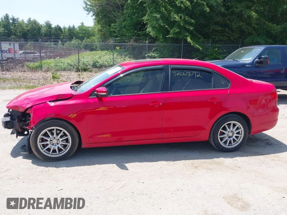 2012 Volkswagen Jetta SE z VIN 3VWDP7AJ7CM421953, wystawiony jako IAAI lot #42504092 z przebiegiem 105 027 mil mil oraz . Historia ofert i sprzedaży dostępna na DreamBid. Obrazek 16.