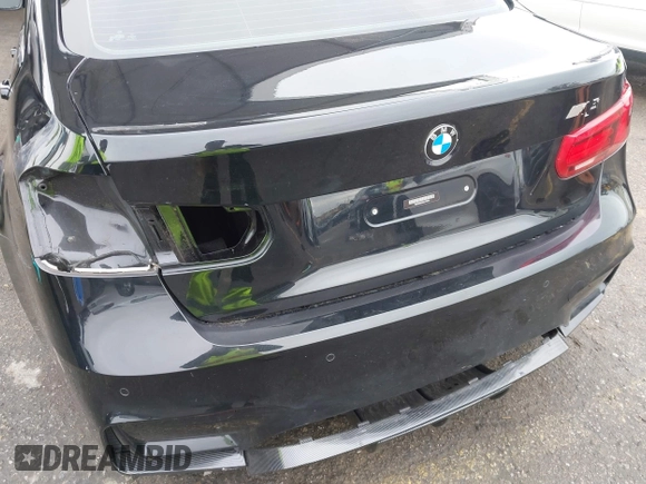 2018 BMW M3 with VIN WBS8M9C50J5J79754, listed as a IAAI auction lot 41777691 with 52,526 mi miles and . Bid and sale history available at DreamBid. Image 18.