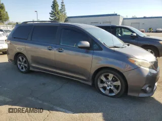 2012 Toyota Sienna SE with VIN 5TDXK3DC5CS226793, listed as a Copart auction lot 46848205 with 135,291 mi miles and Salvage title. Bid and sale history available at DreamBid. Image 4.