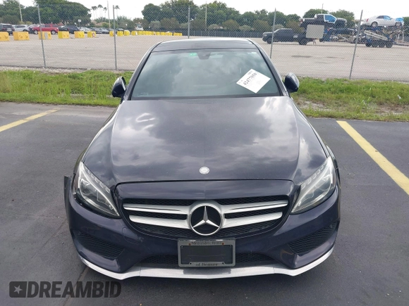 2015 Mercedes-Benz C 300 Luxury z VIN 55SWF4KB0FU003066, wystawiony jako IAAI lot #42477050 z przebiegiem 93 119 mil mil oraz . Historia ofert i sprzedaży dostępna na DreamBid. Obrazek 12.