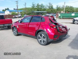 2021 Mitsubishi Outlander ES z VIN JA4ARUAU5MU007604, wystawiony jako IAAI lot #42241086 z przebiegiem 471 mil mil oraz . Historia ofert i sprzedaży dostępna na DreamBid. Obrazek 3.