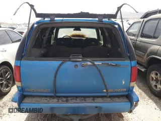 1995 Chevrolet Blazer с VIN 1GNDT13W8S2197190, выставлен на аукционе Copart как лот 52053765 с пробегом Не указан миль и На запчасти • Non repairable. История ставок и продаж доступна на DreamBid. Изображение 6.