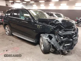 2012 Mercedes-Benz M with VIN 4JGDA5HB7CA026607, listed as a IAAI auction lot 41687785 with 89,161 mi miles. Bid and sale history available at carsss.com. Image 1.