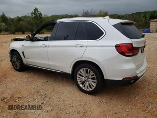2016 BMW X5 sDrive35i z VIN 5UXKR2C53G0H42177, wystawiony jako Copart lot #51750125 z przebiegiem Nie podano mil oraz Szkoda całkowita • Salvage title. Historia ofert i sprzedaży dostępna na DreamBid. Obrazek 2.