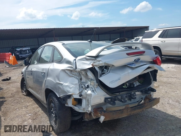 2015 Ford Focus Titanium with VIN 1FADP3J27FL347983, listed as a IAAI auction lot 42634821 with 156,216 mi miles and . Bid and sale history available at DreamBid. Image 3.