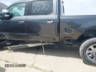2019 Ford F-250 XL with VIN 1FT7W2BT1KEG69559, listed as a IAAI auction lot 37327070 with 75,189 mi miles and . Bid and sale history available at DreamBid. Image 6.