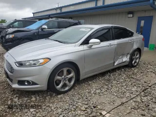 2016 Ford Fusion SE with VIN 3FA6P0H96GR310162, listed as a Copart auction lot 61179555 with 124,939 mi miles and Salvage title. Bid and sale history available at DreamBid. Image 1.