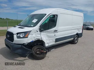 2019 Ford Transit z VIN 1FTYE2CM2KKB42436, wystawiony jako IAAI lot #42636612 z przebiegiem 51 860 mil mil oraz . Historia ofert i sprzedaży dostępna na DreamBid. Obrazek 18.