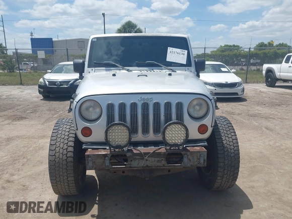 2009 Jeep Wrangler X with VIN 1J4FA24189L755392, listed as a IAAI auction lot 42176130 with 97,644 mi miles and . Bid and sale history available at DreamBid. Image 11.