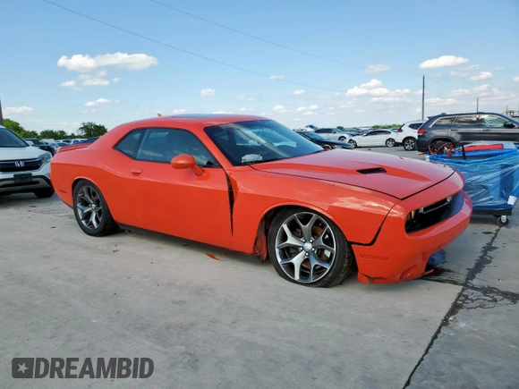 2016 Dodge Challenger SXT Plus z VIN 2C3CDZAG6GH306583, wystawiony jako Copart lot #55826495 z przebiegiem 135 391 mil mil oraz Szkoda całkowita • Salvage title. Historia ofert i sprzedaży dostępna na DreamBid. Obrazek 4.