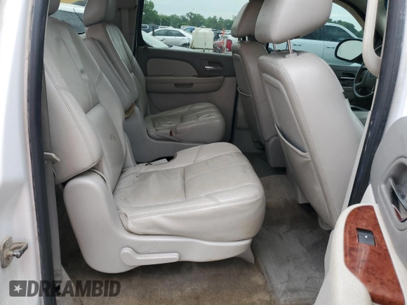 2011 Chevrolet Suburban LT with VIN 1GNSKJE3XBR392454, listed as a Copart auction lot 54828104 with 207,113 mi miles and Salvage Title. Bid and sale history available at carsss.com. Image 11.