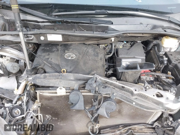 2017 Toyota Sienna XLE Auto Access Seat with VIN 5TDYZ3DC9HS875536, listed as a IAAI auction lot 41477148 with 133,558 mi miles and . Bid and sale history available at DreamBid. Image 10.