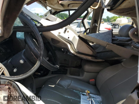 2000 Jeep Grand Cherokee Laredo с VIN 1J4G248S1YC329509, выставлен на аукционе Copart как лот 58589373 с пробегом Не указан миль и Списание • Salvage title. История ставок и продаж доступна на DreamBid. Изображение 7.