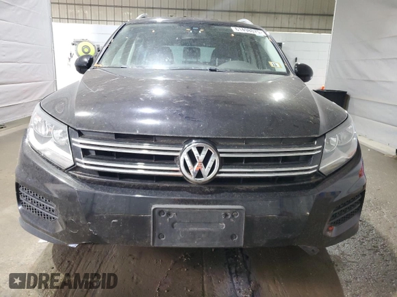 2017 Volkswagen Tiguan Wolfsburg Edition with VIN WVGSV7AX0HW502932, listed as a Copart auction lot 61498075 with 133,479 mi miles and Clean title. Bid and sale history available at DreamBid. Image 5.