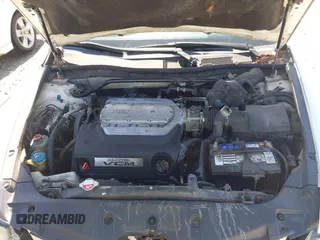 2011 Honda Accord EX-L with VIN 1HGCP3F82BA005724, listed as a IAAI auction lot 41782121 with 184,223 mi miles and . Bid and sale history available at DreamBid. Image 10.