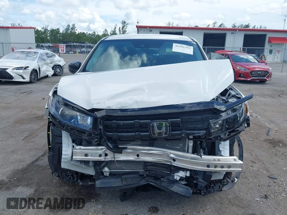 2024 Honda Ridgeline Sport with VIN 5FPYK3F14RB011166, listed as a IAAI auction lot 42591313 with 5,175 mi miles and . Bid and sale history available at DreamBid. Image 12.