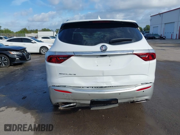 2024 Buick Enclave Premium with VIN 5GAERCKW2RJ113133, listed as a IAAI auction lot 38136692 with 1,974 mi miles and . Bid and sale history available at carsss.com. Image 6.