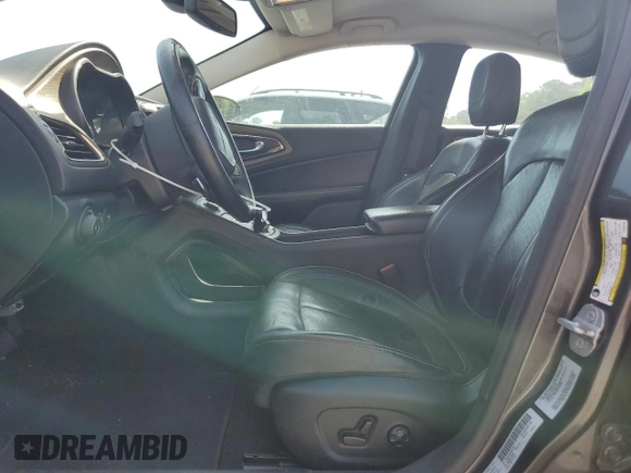 2015 Chrysler 200 C with VIN 1C3CCCCG2FN545762, listed as a Copart auction lot 53960825 with 119,873 mi miles and Clean Title. Bid and sale history available at DreamBid. Image 7.