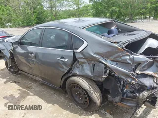 2017 Nissan Altima SR z VIN 1N4AL3AP7HC499114, wystawiony jako IAAI lot #42125261 z przebiegiem 141 153 mil mil oraz . Historia ofert i sprzedaży dostępna na DreamBid. Obrazek 13.