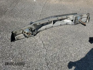 1989 Ford Crown Victoria z VIN 2FABP74F2KX141884, wystawiony jako Copart lot #74934494 z przebiegiem 84 761 mil mil oraz Szkoda całkowita • Salvage title. Historia ofert i sprzedaży dostępna na DreamBid. Obrazek 14.