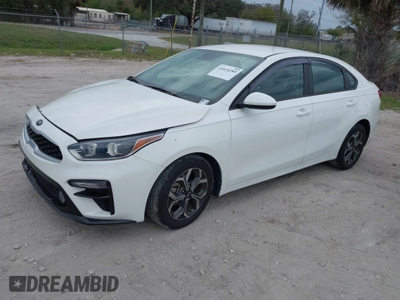 2020 Kia Forte LXS with VIN 3KPF24AD0LE226080, listed as a IAAI auction lot 41624285 with 10,122 mi miles. Bid and sale history available at carsss.com. Image 17.