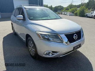 2013 Nissan Pathfinder SV z VIN 5N1AR2MM7DC62196, wystawiony jako Copart lot #61669945 z przebiegiem 87 537 mil mil oraz Czysty tytuł • Clean title. Historia ofert i sprzedaży dostępna na DreamBid. Obrazek 1.