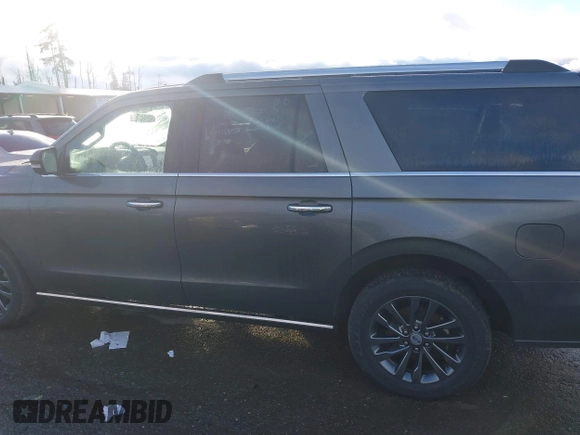 2021 Ford Expedition Max Limited z VIN 1FMJK2AT4MEA38130, wystawiony jako IAAI lot #41303590 z przebiegiem 75 972 mil mil oraz . Historia ofert i sprzedaży dostępna na DreamBid. Obrazek 14.
