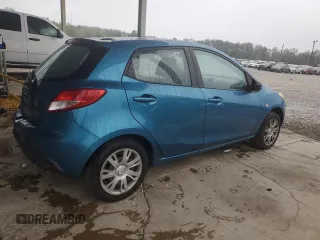 2012 Mazda 2 Sport with VIN JM1DE1KY4C0136163, listed as a Copart auction lot 51925305 with 174,671 mi miles and Salvage Title. Bid and sale history available at carsss.com. Image 3.