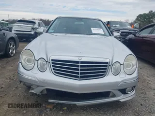 2009 Mercedes-Benz E-Class Luxury 3.5L with VIN WDBUF56X79B385039, listed as a IAAI auction lot 41760653 with 142,970 mi miles. Bid and sale history available at carsss.com. Image 12.