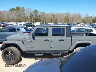 2020 Jeep Gladiator Overland z VIN 1C6HJTFG4LL143369, wystawiony jako IAAI lot #41827409 z przebiegiem 77 752 mil mil oraz . Historia ofert i sprzedaży dostępna na DreamBid. Obrazek 14.