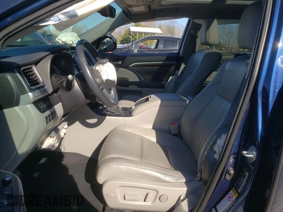 2016 Toyota Highlander Hybrid Limited with VIN 5TDDCRFH4GS017367, listed as a Copart auction lot 46501335 with 55,863 mi miles and Salvage Title. Bid and sale history available at carsss.com. Image 7.