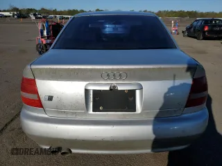 2000 Audi S4 z VIN WAUDD68DXYA129608, wystawiony jako Copart lot #50731165 z przebiegiem 177 081 mil mil oraz Czysty tytuł • Clean title. Historia ofert i sprzedaży dostępna na DreamBid. Obrazek 6.